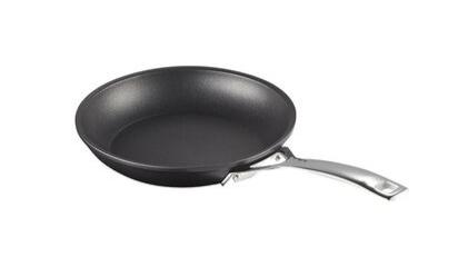 Le Creuset frying pans non-stick coating refurbishment